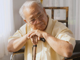 外孫4年不聞不問、病重也沒來…外公心寒「生前1招」剝奪不肖孫遺產繼承權：讓他們一毛也分不到