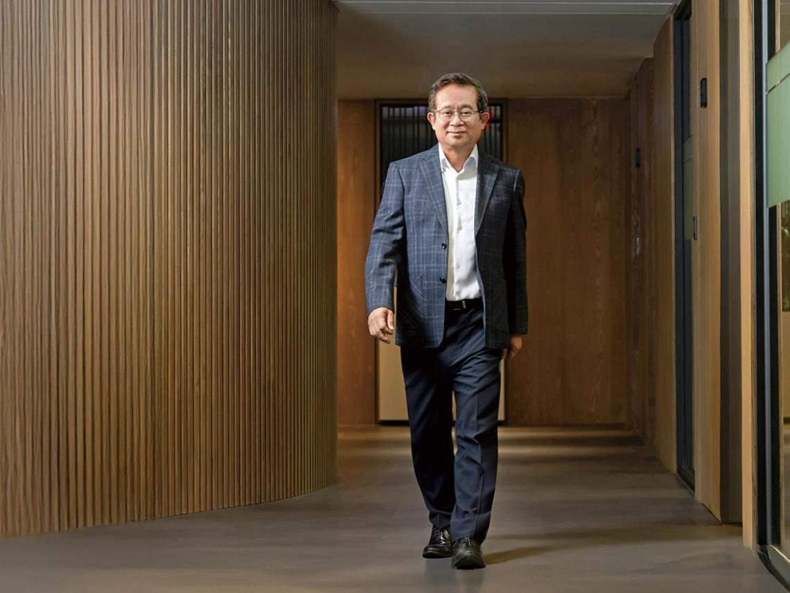 股王信驊擬配現金股息80元、股票股利1元！去年每股大賺103.92元成績漂亮，怎麼辦到的？