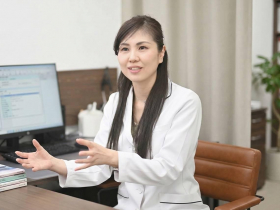 糖尿病會減壽10年？11歲發病至今33年，糖尿病醫師「漢堡薯條照吃」也能穩血糖秘訣：這2個時間喝水最降血糖