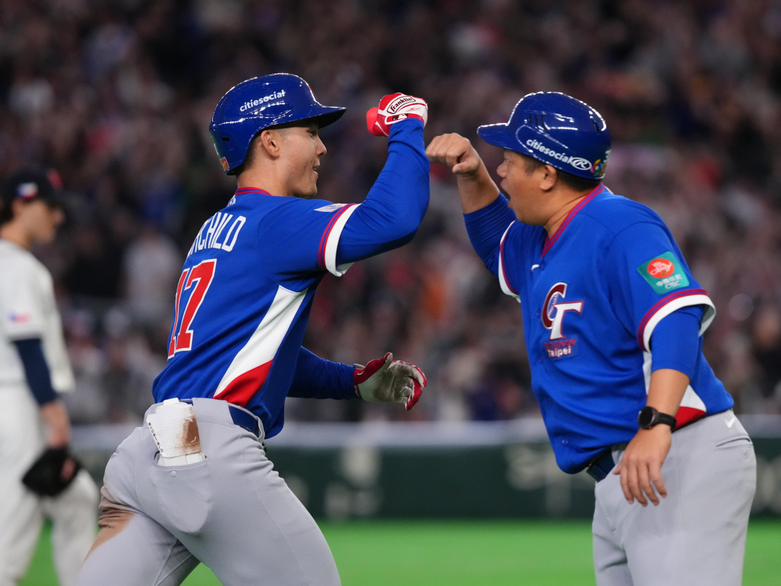 經典賽／費仔家人都來了！中華隊首轟滿貫砲球要送給「她」：能代表媽媽出生的台灣出賽很榮幸