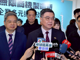 卓榮泰日本看經典賽，被問包機專機誰買單：休假日自費私人行程！她轟藍白在裝看不懂「我來幫講大實話」