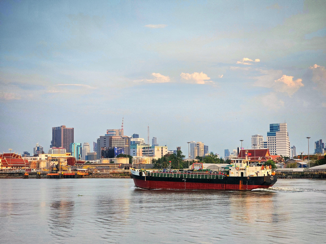 美國才喊戰爭快結束，伊朗卻嗆斷交美以、暢行荷姆茲！川普：斷石油航道會20倍攻勢奉還…為何點名中國