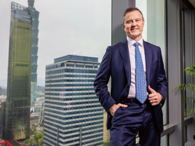 債王接班人解讀美伊衝突  「油價恐上150美元」  馬修．伊根： 三個「不一樣」讓戰爭難捉摸