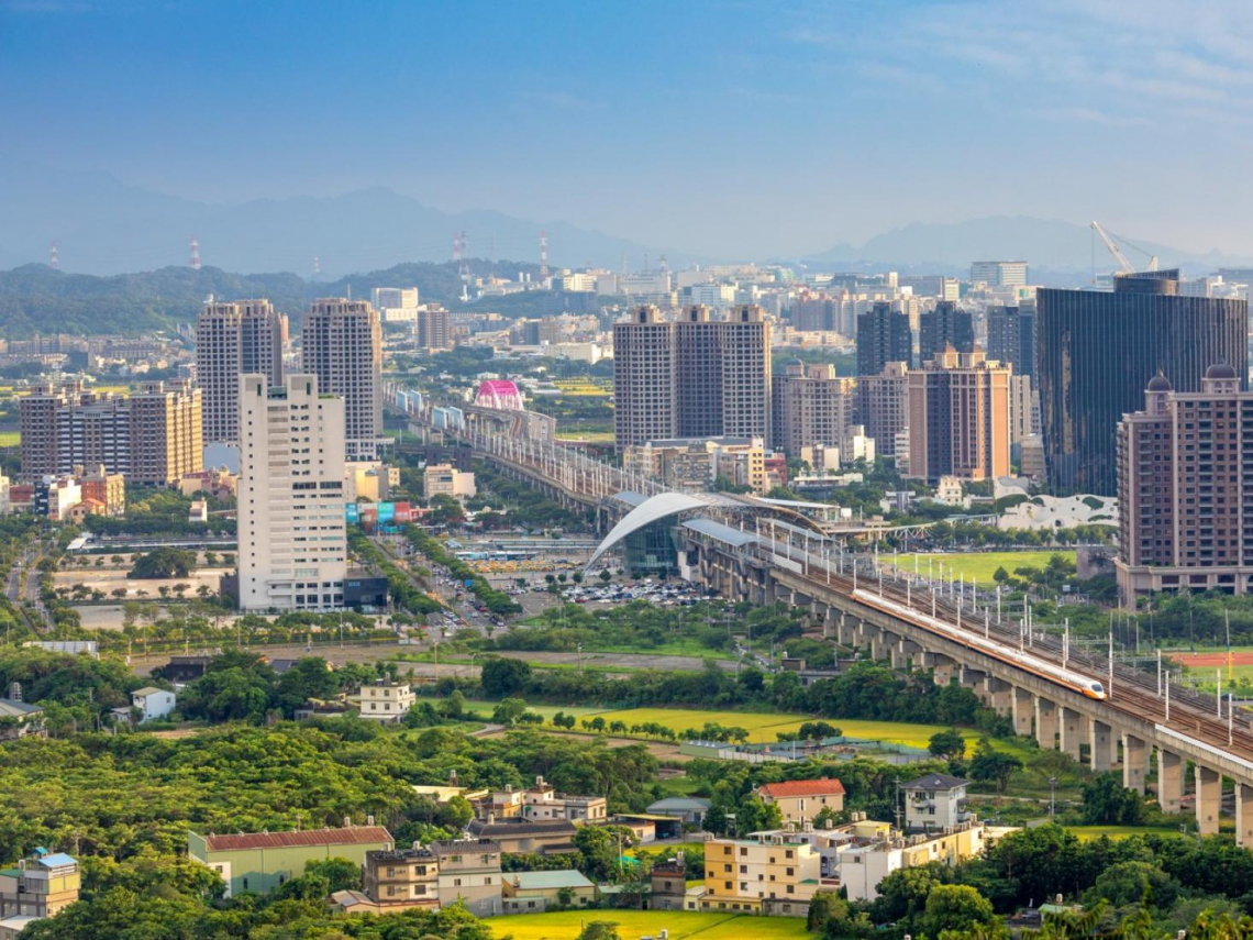 會有第四次石油危機？油價通膨讓房市保值心態上升！但李同榮為何說短多長空「股房續脫鉤」？