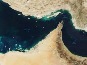 中東戰火衝擊石化供應鏈...荷莫茲海峽受阻推升石化行情，長線考驗產能與庫存風險