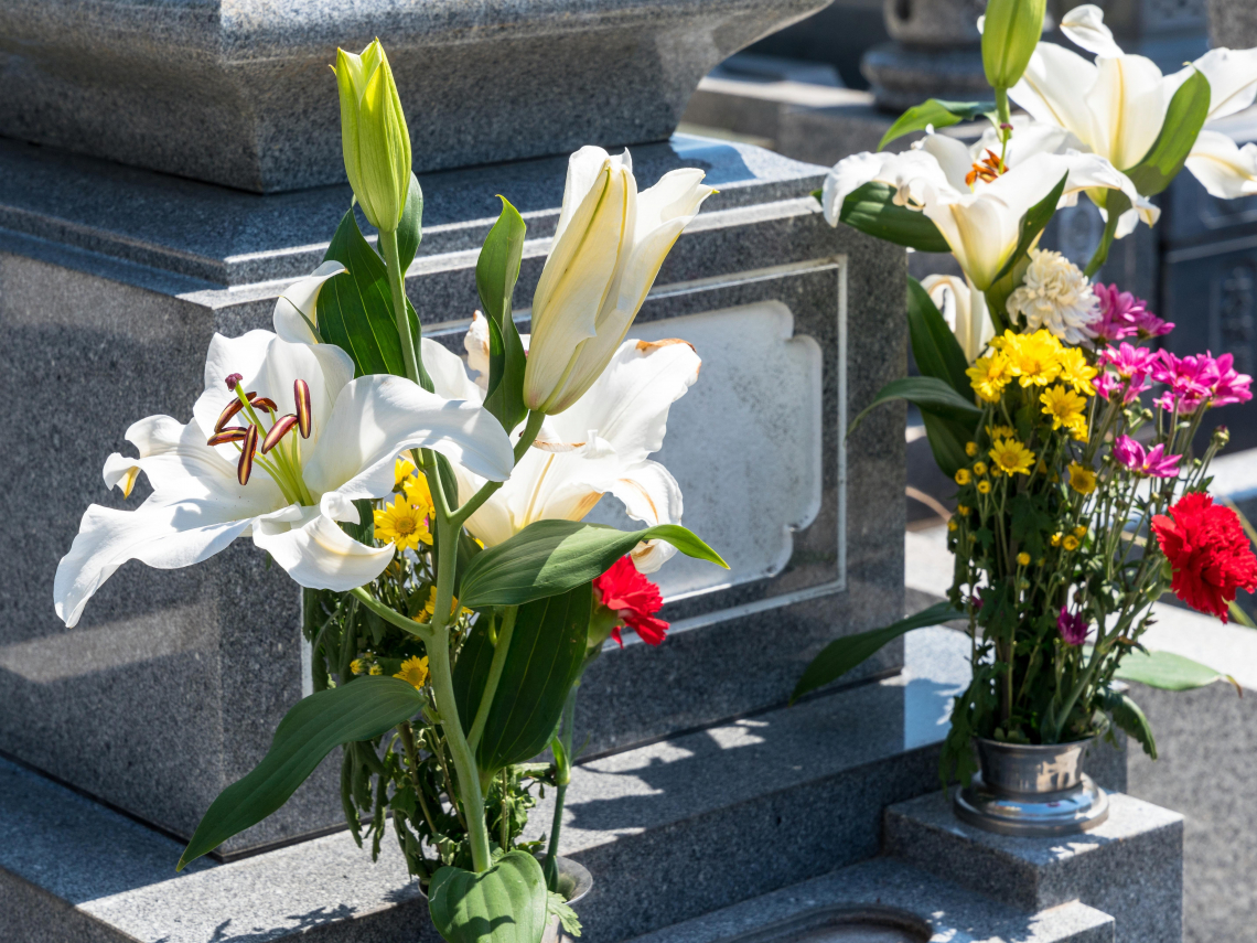 清明節拜拜要準備什麼？清明掃墓哪些水果不能拜？祭拜時間、流程、祭品清單、禁忌：焚草釀災最高罰10萬