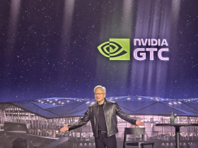 輝達重啟中國，黃仁勳：H200接單供應中！談美國晶圓製造「4成目標短期要達到有難度」