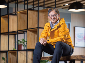 贏家臉譜1      潘健成：別人做加工、買賣  我們賣方案創造價值 群聯靠「AI儲存」敲開新藍海 