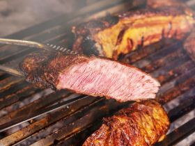 慢火淬煉：彭巴草原的全熟美學