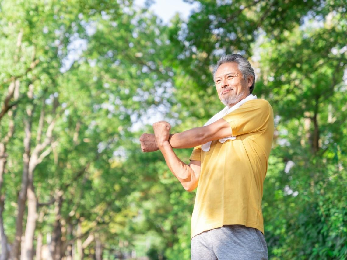 腦梗塞3個月重返職場！他50歲「改變6個習慣」穩血壓、降血糖，還變瘦…原來8成中風可預防