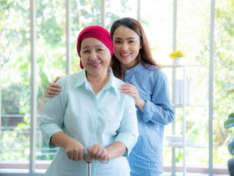 化療一定吐到不行、頭髮掉光？醫一句點破「恐懼來自錯誤想像力」：5大迷思全破解