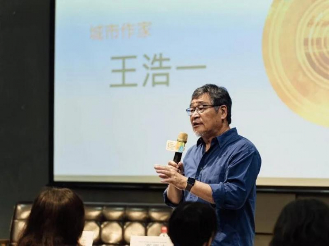 王浩一心梗猝逝不到1年，37歲愛女走了⋯家屬認疑打AZ疫苗後罹漸凍症「撐不住曾想斷食善終」，疾管署回應