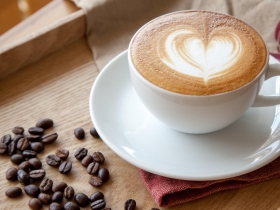 防癌、保護心血管都有效！「這樣」喝咖啡，對抗體內自由基