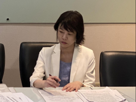 顏慶章女兒顏慧欣53歲離世…台美關稅談判要角「工作壓力過大」，去年9月舊疾復發，卓榮泰：遺憾不捨