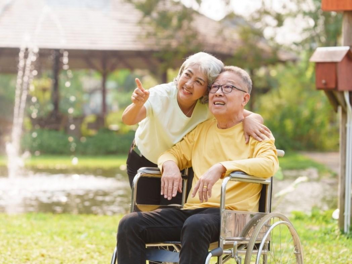 夫突中風倒下，長照支援出現空窗期？過來人勸：為自己築好5道照顧防火牆，減少家人負擔
