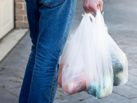 塑膠袋之亂如何解？價格飆漲掀缺貨潮，環境部號召捐出家中閒置環保袋，不花錢也能輕鬆減塑