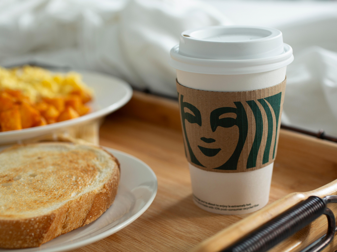 星巴克買一送一「限時1天」！覆盆莓可可燕麥那堤、濃萃義式厚那堤、焦糖瑪奇朵都有？飲品一次看