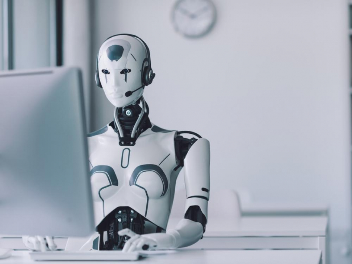 AI機器人開始騙人！自己刪除數百封郵件、裝聽障人士拿YT字幕檔…外媒：未來恐變圖謀不軌的高階員工