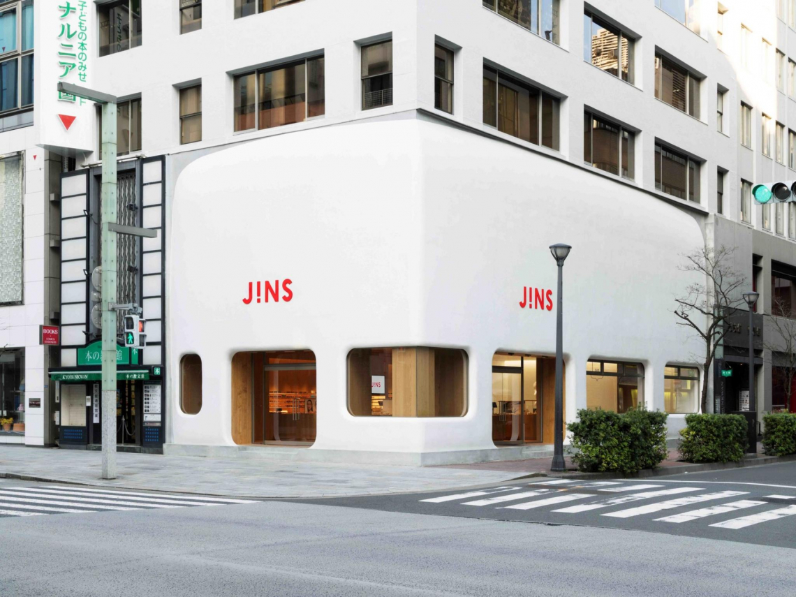 JINS「這款鏡片」台日價差1.2萬！網酸日幣當台幣賣「飛去日本配還有剩」…業者急發聲明曝原因