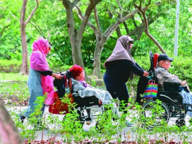 外籍幫傭新制4/13上路！申請資格鬆綁，洪申翰：非倉促決定、設計相關配套，彈性育嬰假首季申請達萬筆