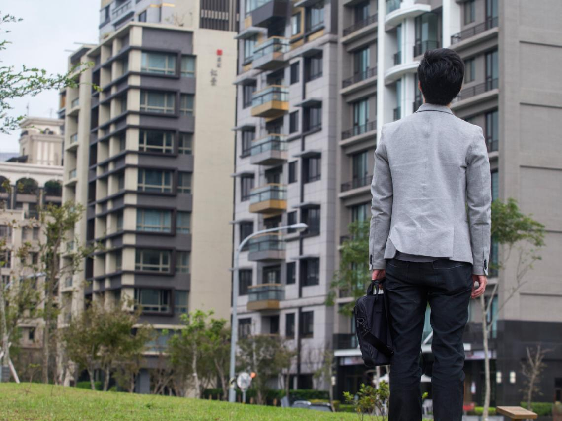 遷戶籍假裝自住，能省400萬房地合一稅？國稅局連超商發票都查，這2種人最容易被盯上！節稅4大關鍵曝光