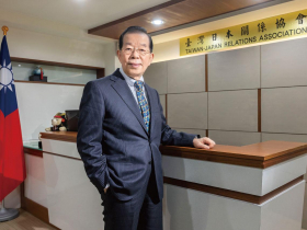 從疫苗專機到參院挺台入WHA  駐日八年在夾縫中突圍    接掌台日協  謝長廷：爭取戰略領域互助