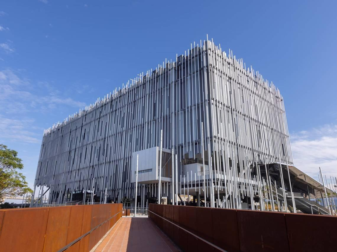 新北美術館周年煙火、演唱會連2天免費看！煙火時間、最佳觀賞點、演唱卡司、市集、一日遊景點總整理