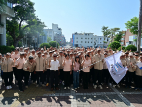 全中運臺東代表隊授旗出征！饒慶鈴宣布115年起前3名選手補助加碼