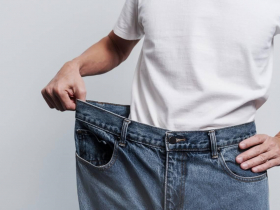 20天甩肉6公斤！58歲老闆破百公斤，靠5大原則照吃「炒飯、包子、肥肉」也能瘦，營養權威公開三餐菜單