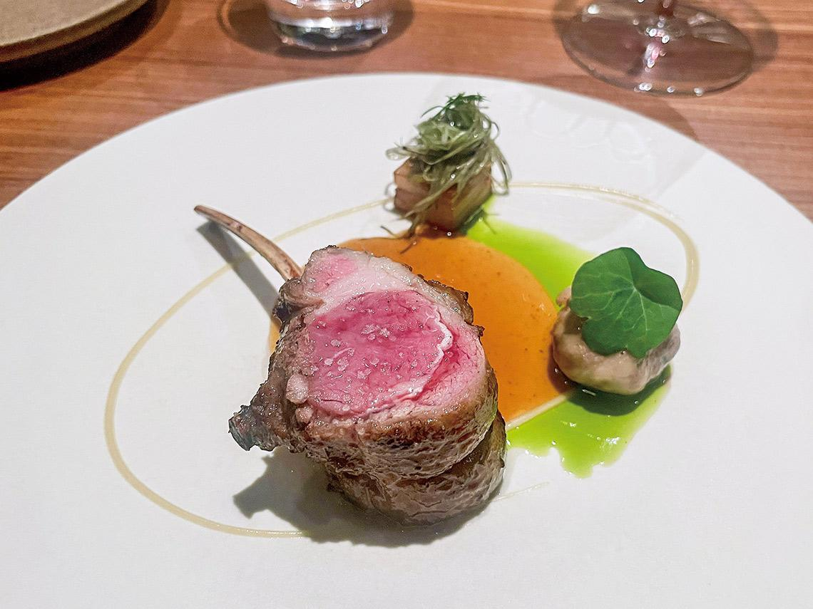 沉穩節制的星級餐廳