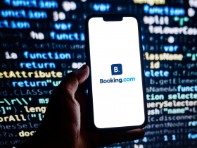 Booking.com爆資安外洩！用戶「訂5間有2間受影響」，駭客1招誘騙信用卡資料，收到信趕快重設PIN碼