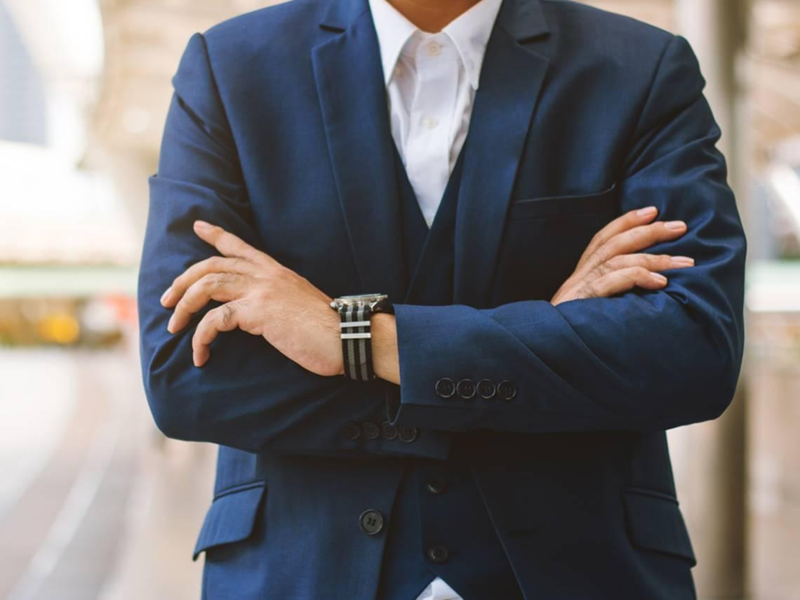 爸爸在證券業工作一輩子的錢，我半年就賺到！高中讀4年、30歲翻身年收2千萬：當上班族是人生最大風險