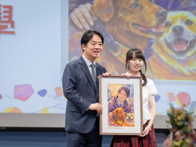 青年百億圓夢、高中職免學費、大學補助...賴清德出席新民高中校慶：政府挺學子，盼燃放熱情、一代比一代好