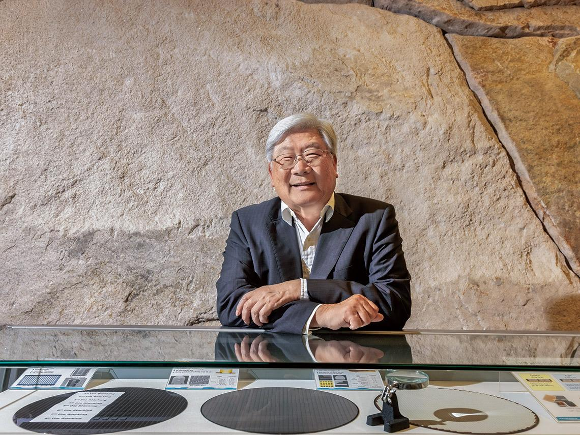 第二陣營 「叫好不叫座」11年  ASIC、GPU大咖買單 良率95％  力成挑起FOPLP新勢力