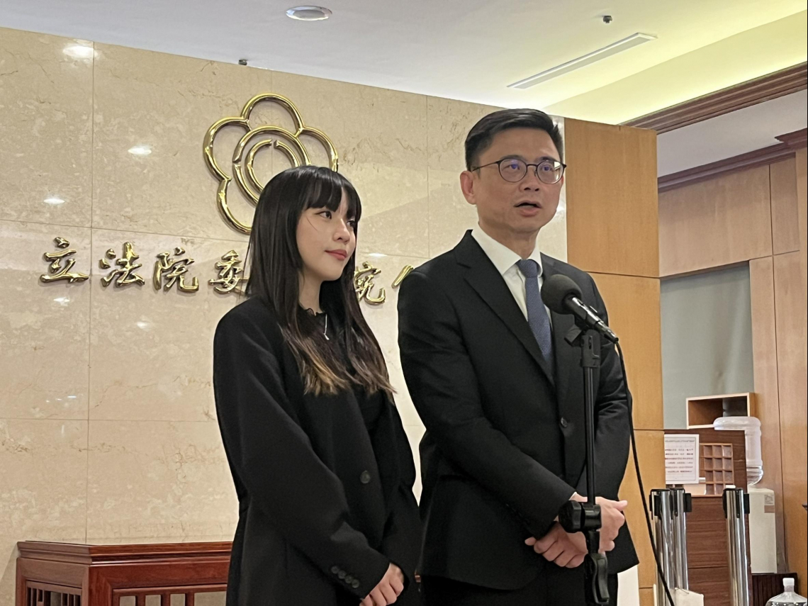 黃捷參選民進黨最大黨部主委，首站拜會賴瑞隆…被酸到底誰選市長，他建議柯志恩可請鄭麗文傅崐萁站台