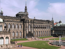 拉斐爾《西斯汀聖母》在蘇聯流浪的故事