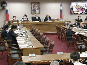 1.25兆國防預算，藍白聯手刪「國防產業」想斷台灣軍工產業鏈？深水區條文保留週一再戰，朝野3版本一次看