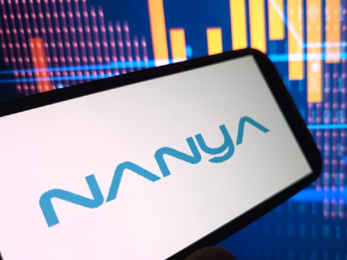 旺宏(2337)慘遭投信連8賣，華邦電(2344)、南亞科(2408)漲不動…記憶體是「逃命波」還是絕佳買點？專家揭關鍵操作