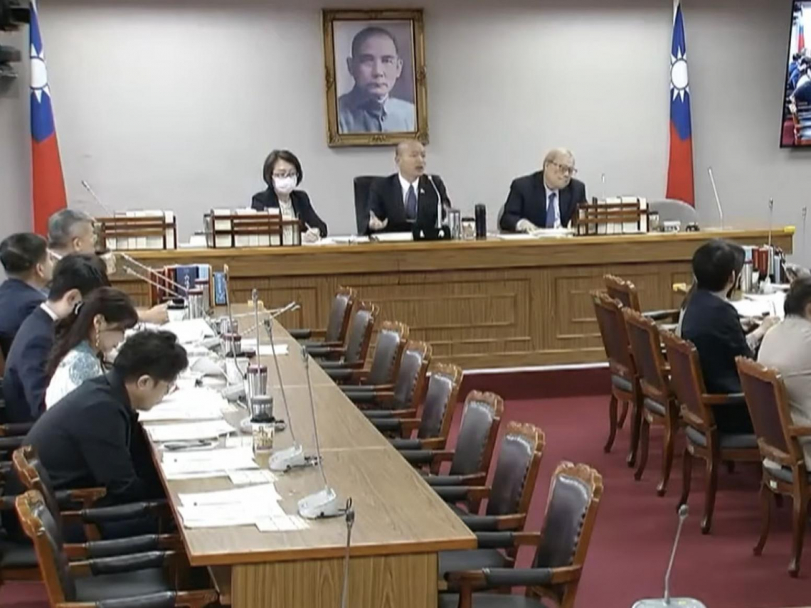 1.25兆軍購第三度協商，為何又是提前散會下周再戰？AIT谷立言：台灣通過「全面性」特別預算條例非常重要