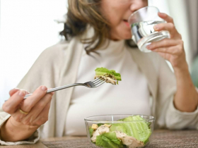 優格、麥片...三餐吃健康、每週健身2次，竟變脂肪肝「瘦胖子」？名醫揭開讓你代謝失控的「早餐陷阱」