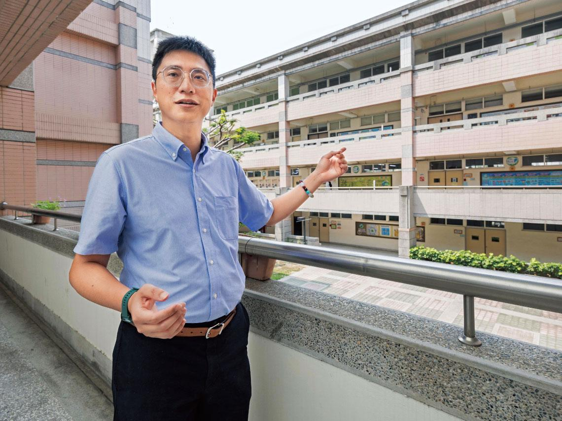 擁三千學生、財務佳卻閉校？「巔峰才有最好的選擇權」  61歲修平科大優雅退場學