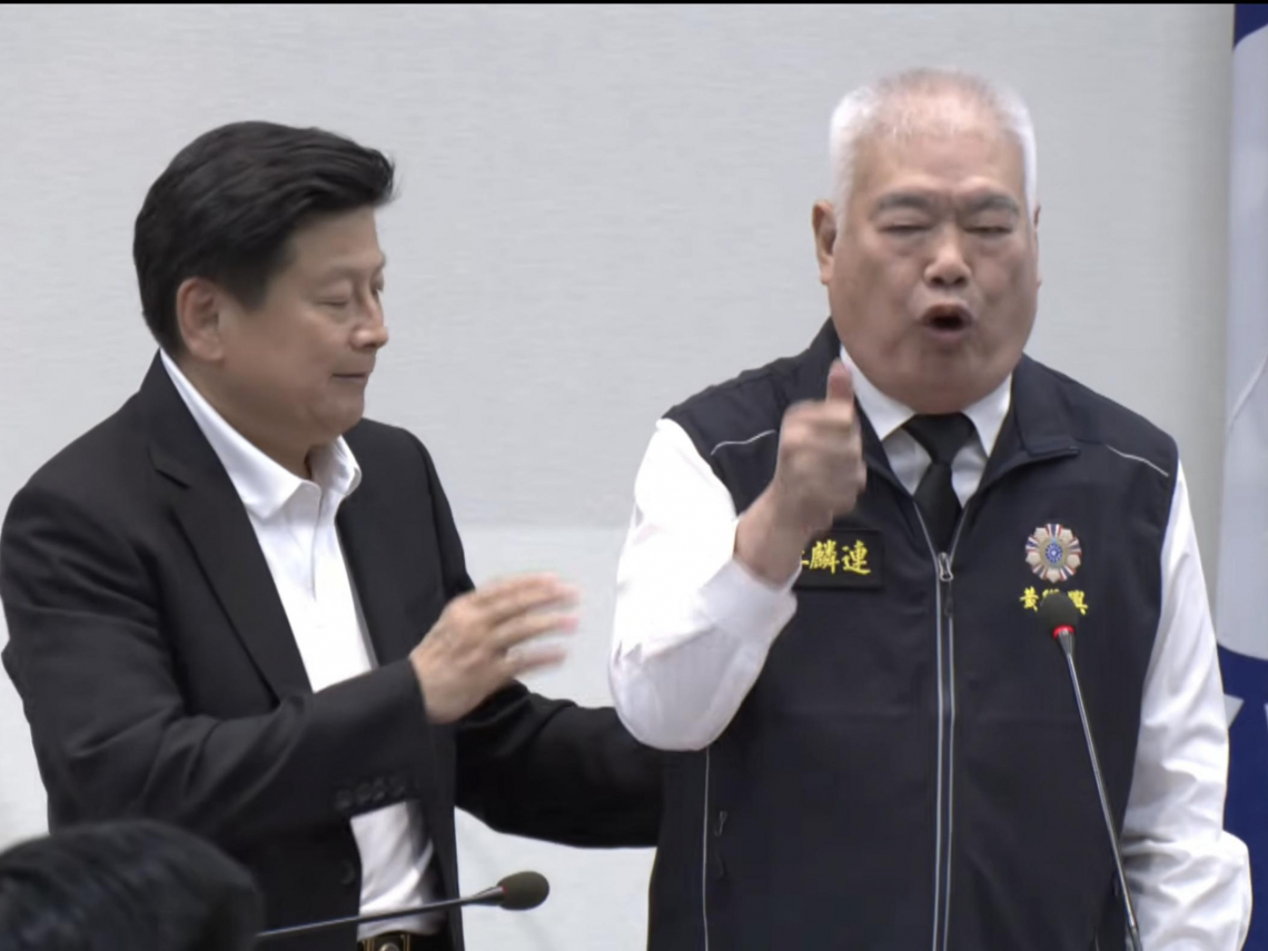 季麟連揚言開除韓國瑜，趙少康怒轟：要開除他先開除我！藍營大亂鬥誰是主謀，吳子嘉為何爆料是鄭麗文？