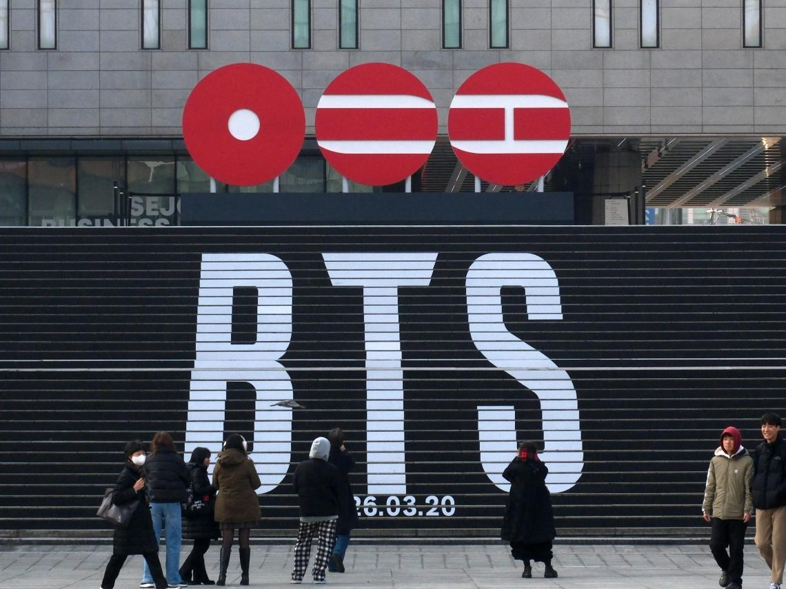 泰勒絲演唱會100分，BTS最多60分？矽谷直擊防彈少年團驚人吸金力：韓國KPOP為何能征服全球？