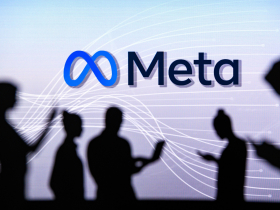 Meta全球裁員8000人！員工凌晨4點接到通知，「2大部門」砍最多…調動7000人到AI部門做什麼？