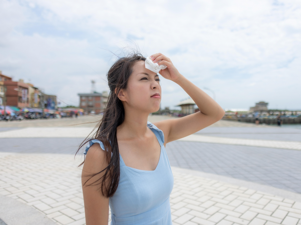 天氣／高溫36度「連6天」炙熱如夏，2地區防午後雷陣雨，月底有颱風活動？10日預報先看