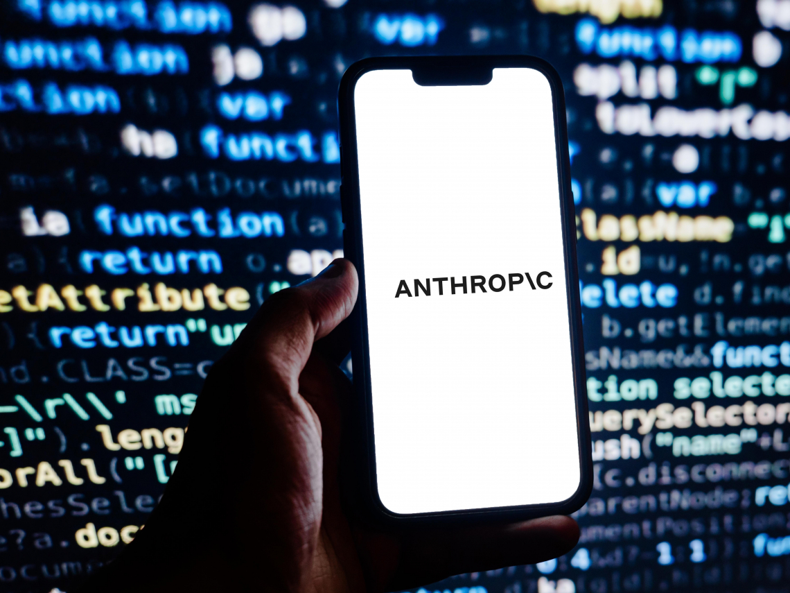 搶先OpenAI！Anthropic秘密遞交IPO申請，市值逼近1兆美元…最快「這時間」在美上市
