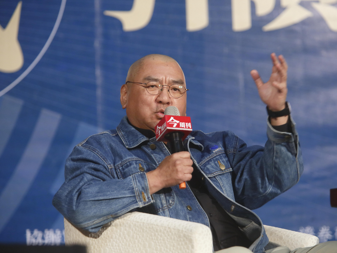 「老謝！你要不要跟我一起理光頭」回憶曾拒絕尹衍樑數次...謝金河與友人緬懷往事：大家點滴在心裡