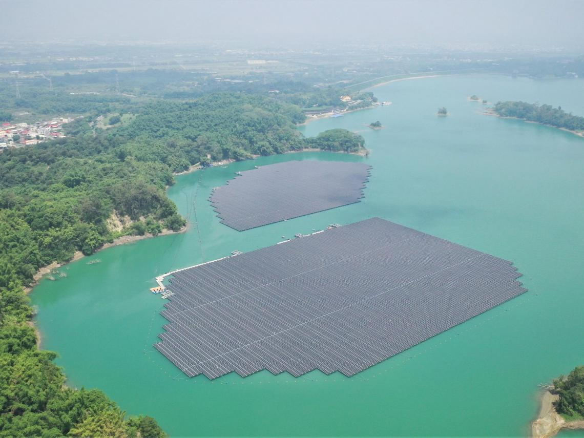 水面型光電遇枯水期考驗，浮台碰到水庫底部會影響水質嗎？專家解析關鍵原因
