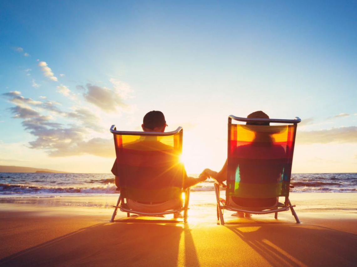 50歲存退休金來得及？月存2萬0050、00919、00981A配置手冊！做到3件事：80歲會笑得比20歲還甜