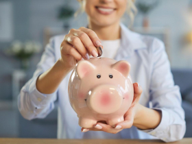 13家金控獲利出爐，前4月EPS有11家賺逾1元「僅2家沒有」，富邦金、國泰金、凱基金...存股一表看